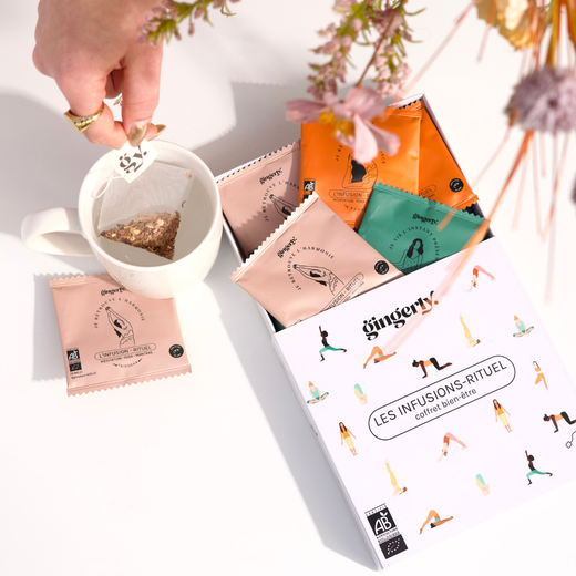Coffret de thé à offrir
Coffret Cadeau thé
Coffret tisane
tisane bio
café et anxiété
tisane contre le stress et l’anxiété
par quoi remplacer le café
alternative café
plantes anti-inflammatoires
tisane anti-inflammatoire
tisane anti-inflammatoire articulation
antioxydant aliment
antioxydant naturel
j’ai guéri mon anxiété
symptômes anxieux
lâcher prise
mon cerveau ne veut plus dormir
apprendre à lâcher prise
gestion du stress
réguler son système nerveux
gérer ses émotions
brouillard mental
